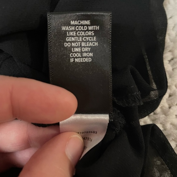 Torrid Lace Halter Top (size 00) - Picture 8 of 11